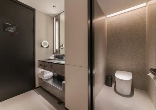 Executive City-View Double Bed Room (Mini Fridge + Flexible Space + Berlin Sofa)