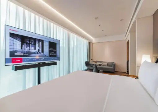Executive City-View Double Bed Room (Mini Fridge + Flexible Space + Berlin Sofa)