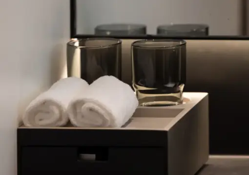 Inter City Premium Room – King Size Bed