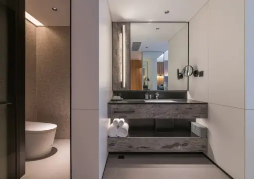 Superior City-View Double Bed Room (Floor-to-Ceiling Window + High Floor View + Bedside Curtains)