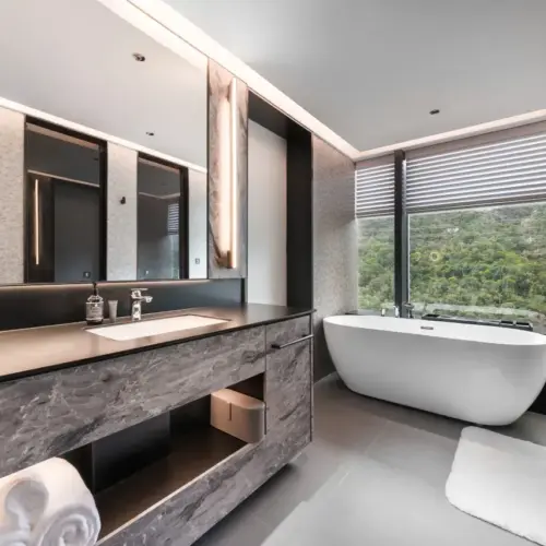 Inter City 270° Executive Suite (Parlor + Spacious And Bright + Sealy Mattress)